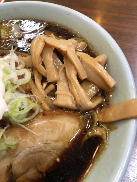 ラーメンさんぱち 本店 - 北34条/ラーメン | 食べログ