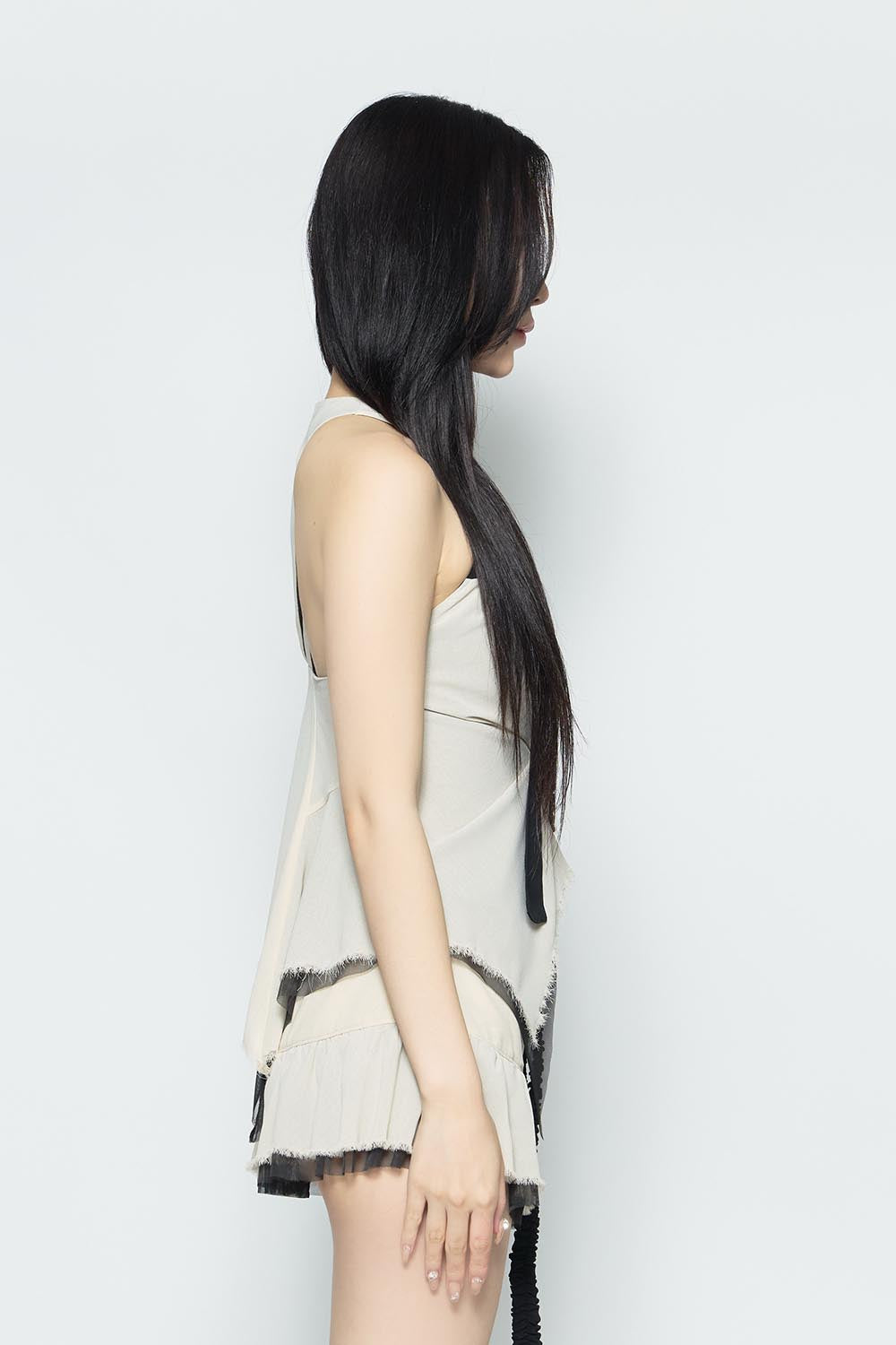 THEREDTHREAD / ザレッドスレッド】S halter flow tops