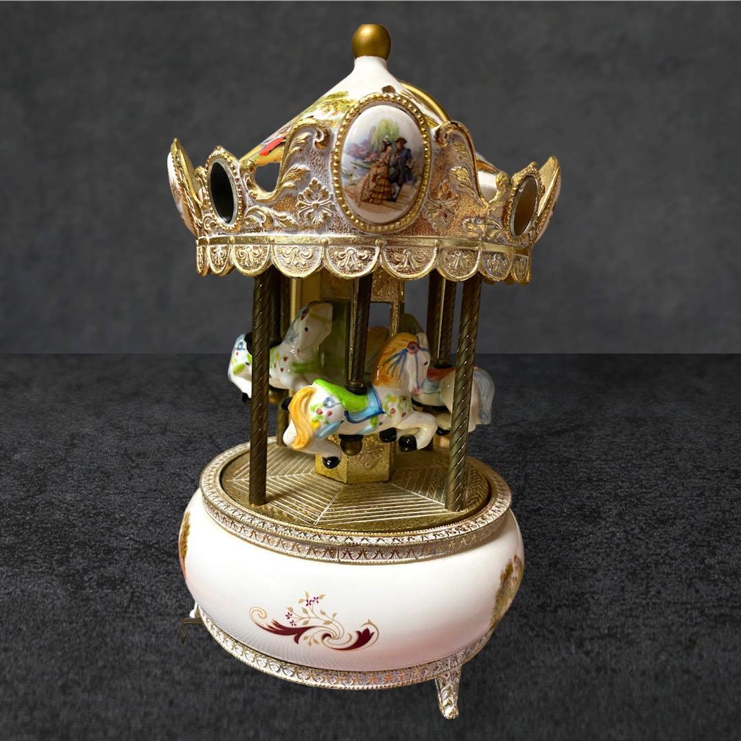 Sankyo オルゴール 陶器製メリーゴーランド - メルカリ