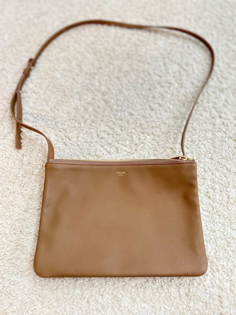 セリーヌ★トリオラージ CELINE】セリーヌ トリオ ラージ ショルダーバッグ – NISHIKINO