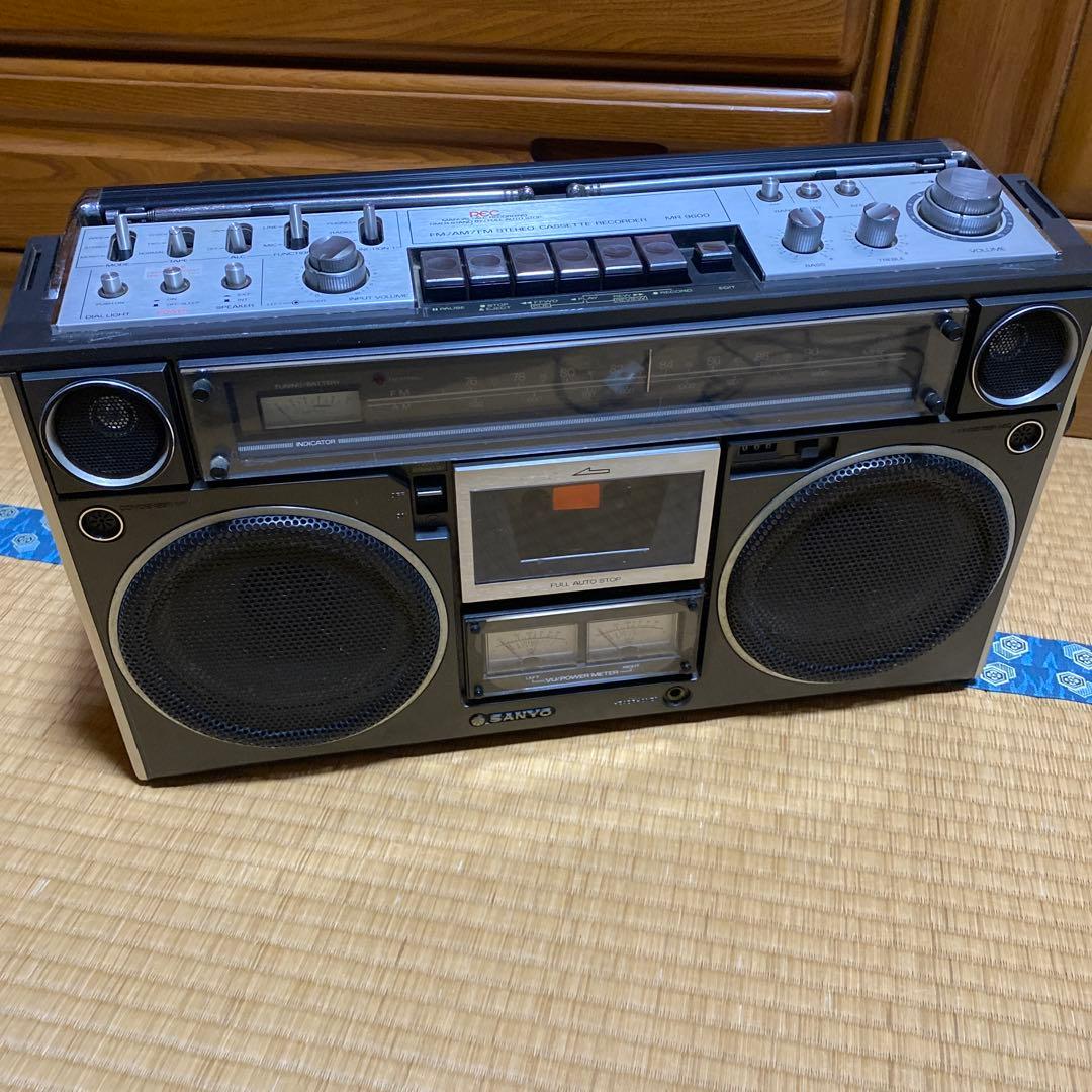 サンヨー「MR9600」'70年代ステレオラジカセ サンヨー MR9600 – オーディオスペックの名に恥じない高音質ラジカセ