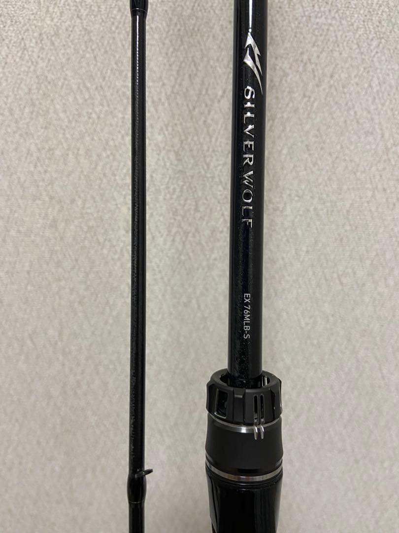 ダイワ シルバーウルフ EX 76MLB-Sベイト チニング 美品です。 DAIWA（ダイワ） 24 シルバーウルフ EX 76MLB-S ベイトモデル