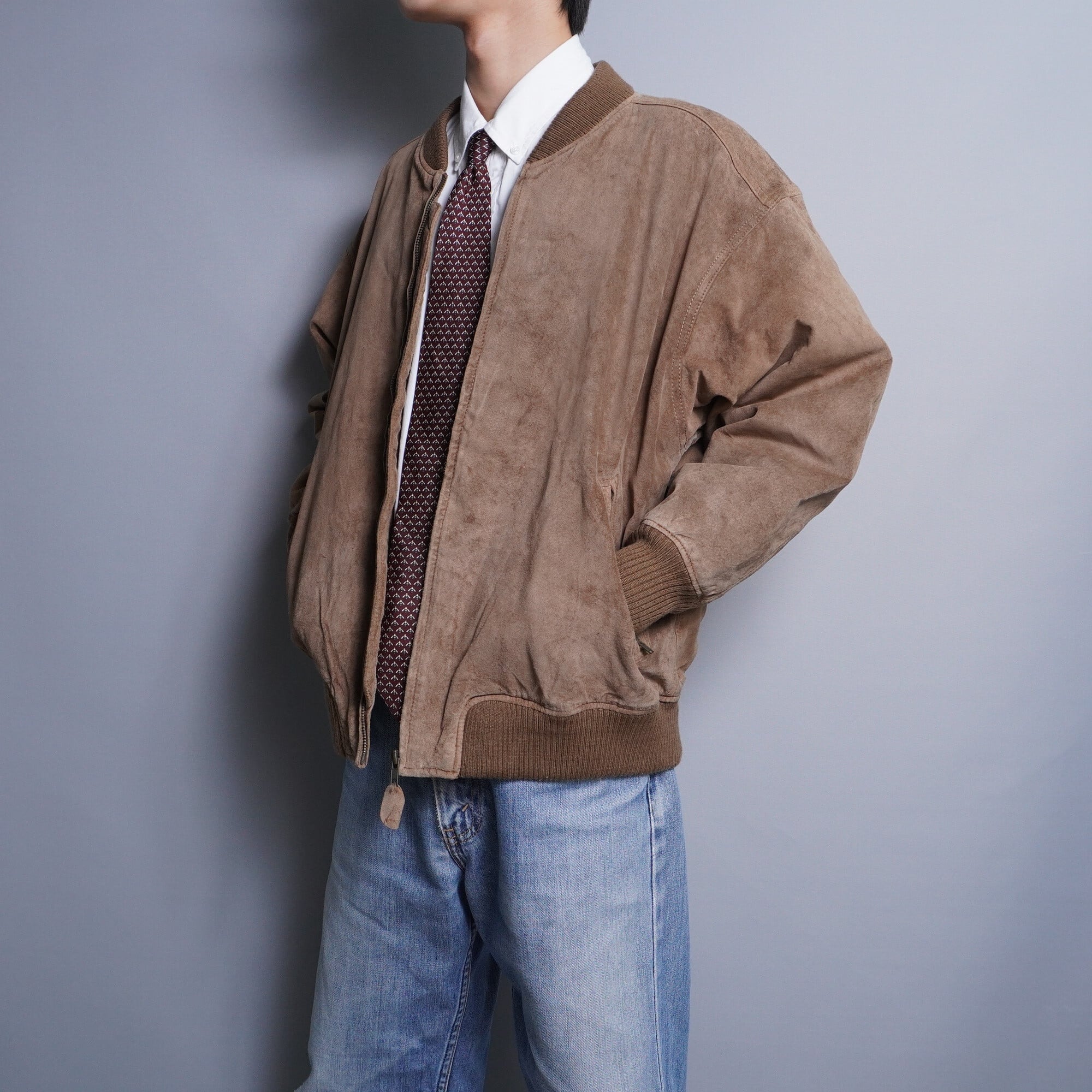 HAI ISSEY MIYAKE】イッセイミヤケ バックワッペンロゴデザインピッグ